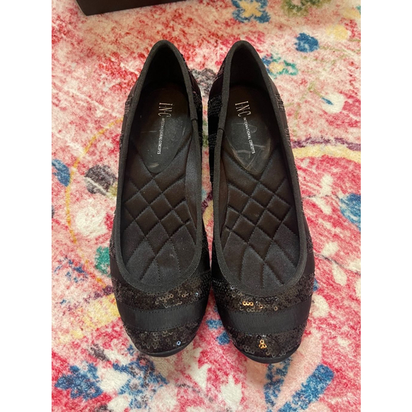 Women's INC Black‎ Sequin Flats Size 7M
Worn once - Picture 2 of 6